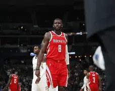 九游正版入口-从纽约尼克斯复出首秀备战欧超杯到东契奇在热火比赛中问鼎冠军，巴特勒连续十二场比赛得分超过晋级的简单介绍